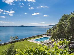 Modern Villa in Maslenica With Swimming Pool