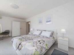 Modern Villa in Maslenica With Swimming Pool