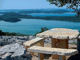 Charming Holiday Home in Turanj With Private Fenced Garden