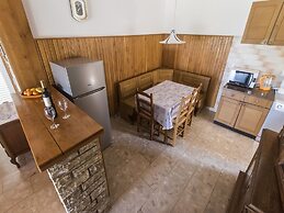 Charming Holiday Home in Turanj With Private Fenced Garden