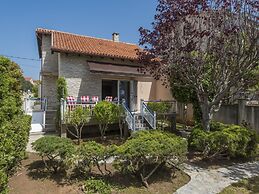 Charming Holiday Home in Turanj With Private Fenced Garden