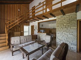 Charming Holiday Home in Turanj With Private Fenced Garden