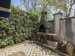 Charming Holiday Home in Turanj With Private Fenced Garden