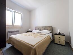 Charming Holiday Home in Turanj With Private Fenced Garden