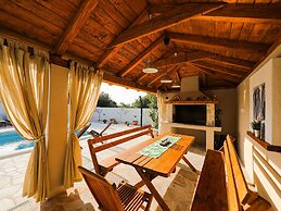 Villa in Pridraga With Pool and Five Person