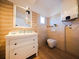 Villa in Pridraga With Pool and Five Person