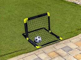 Modern Countryside Villa Near the Sea, Private Swimming Pool, Lovely G