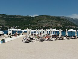 Villa on an Exclusive Location in Dubrovnik With Pool