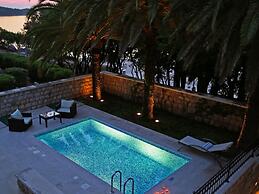 Villa on an Exclusive Location in Dubrovnik With Pool