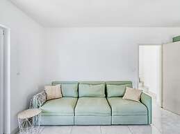 Comfortable Villa in Orebić with Garden near Seabeach