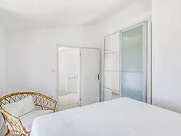 Comfortable Villa in Orebić with Garden near Seabeach