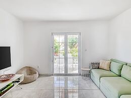 Comfortable Villa in Orebić with Garden near Seabeach