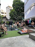 BED STATION HOSTEL KHAOSAN