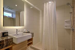 Mambruk Hotel & Convention