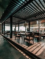 Mambruk Hotel & Convention