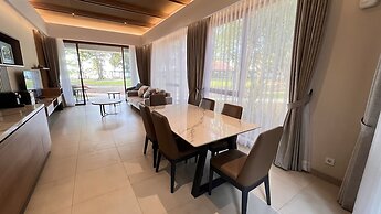 Mambruk Hotel & Convention