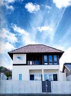 Indigo Geohouse DS1