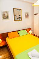 Vintage Apartment in Downtown Athens