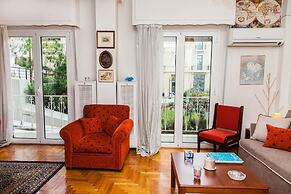 Vintage Apartment in Downtown Athens