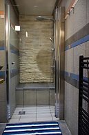 Handcrafted Unique Flat - Acropolis