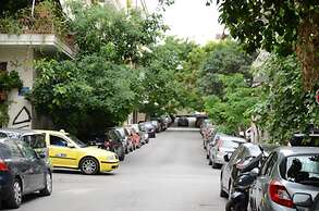 Handcrafted Unique Flat - Acropolis