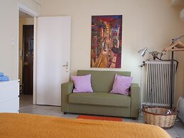 Incredible View Downtown Penthouse