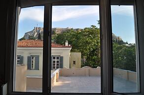 Acropolis View Super Located Studio
