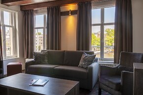 Eden Studios and Apartments