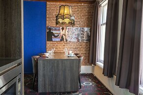 Eden Studios and Apartments