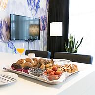 Eden Studios and Apartments