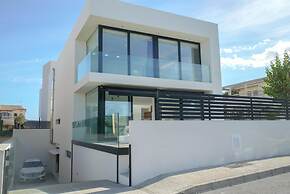 Villa in Son Serra With Beach and Pool
