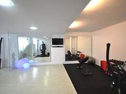 Belvilla by OYO Atzur