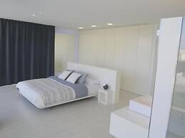 Belvilla by OYO Atzur