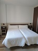 Mesón-Hostal La Cabaña