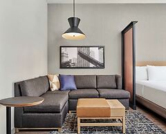 Hyatt Place Chicago Medical/University District