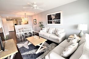 Harbourside Marker 33