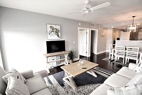 Harbourside Marker 33