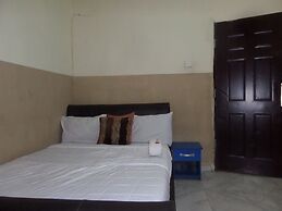Ikeja Transit Hotel Iyala
