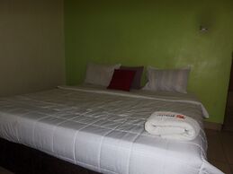 Ikeja Transit Hotel Iyala