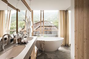 Falkensteiner Hotel Kronplatz - The Leading Hotels of the World