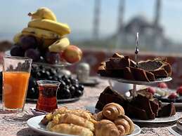 World Heritage Center Hotel