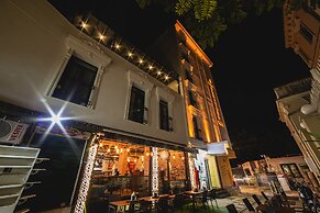 World Heritage Center Hotel