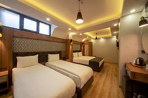 World Heritage Center Hotel
