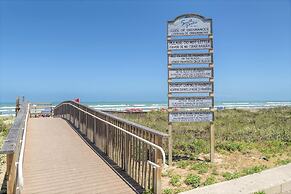 Quiet Bayfront Condo w/ Boat Slips & Fishing Pier!