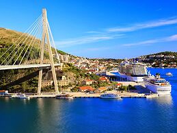 Modern Apartment in Mocici With Terrace