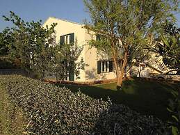 Modern Apartment in Mocici With Terrace