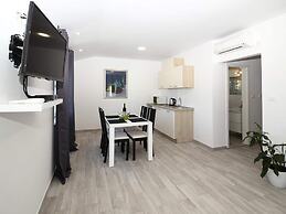 Modern Apartment in Mocici With Terrace