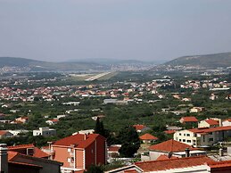 Modern Apartment in Kastel Stari