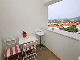 Modern Apartment in Kastel Stari