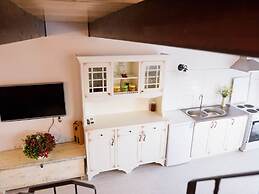 Peaceful Retreat in a Hill Landscape near Split